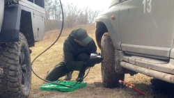 Ще більше фото Шиномонтажне обладнання для 3-ої окремої штурмової бригади Азов Київ
