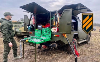 See photo Mobile workshops for repairing army equipment for 3rd Separate Assault Brigade Azov Kyiv
