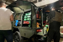 Ще більше фото Передали 92 ОМБр ім. кошового отамана Івана Сірка автомайстерню Locker