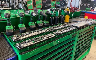 See photo Equipment for maintenance of cars for the Special Operations Forces of the Armed Forces of Ukraine
