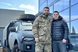 Ще більше фото Передали інструменти для 243-го окремого батальйону ТРО