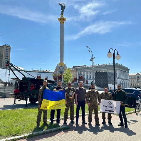 Ще більше фото Мобільна майстерня для ремонту техніки для 3-ої бригади оперативного призначення НГУ