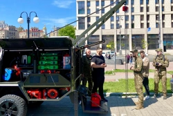 Ще більше фото Підрозділ Нацгвардії отримав мобільну майстерню!