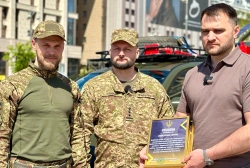 Ще більше фото Підрозділ Нацгвардії отримав мобільну майстерню!