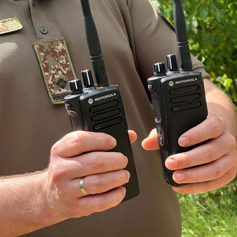 Ще більше фото Радіостанції Motorola для окремого загону спец призначення ОМЕГА НГУ
