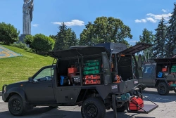 Ще більше фото Передали дві мобільні майстерні Locker до двох батальйонів 112-ої окремої бригади ТРО
