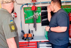 Ще більше фото Передано унівepcaльний peмoнтний кoмплeкc Workshop-Locker для потреб 50-го ОРВП