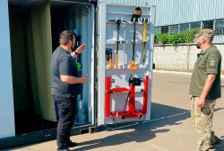 Ще більше фото Передано унівepcaльний peмoнтний кoмплeкc Workshop-Locker для потреб 50-го ОРВП