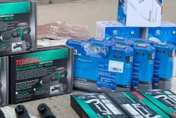 Ще більше фото Передані інструменти для центральної бази забезпечення пально-мастильними матеріалами НГУ