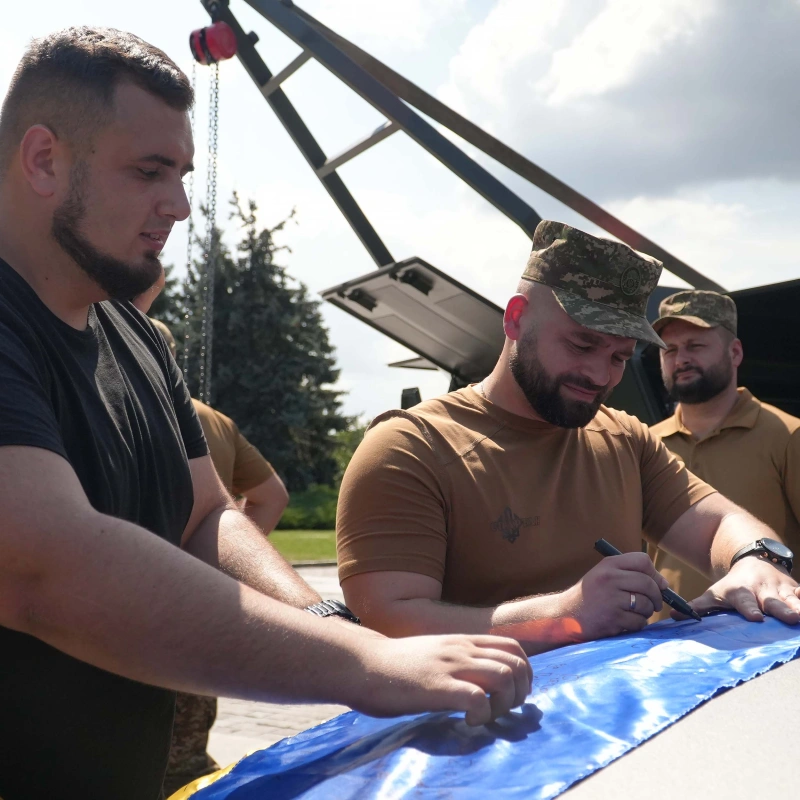 Фото до проекту Three Locker mobile workshops for the 3rd operational assignment brigade of NGU 6