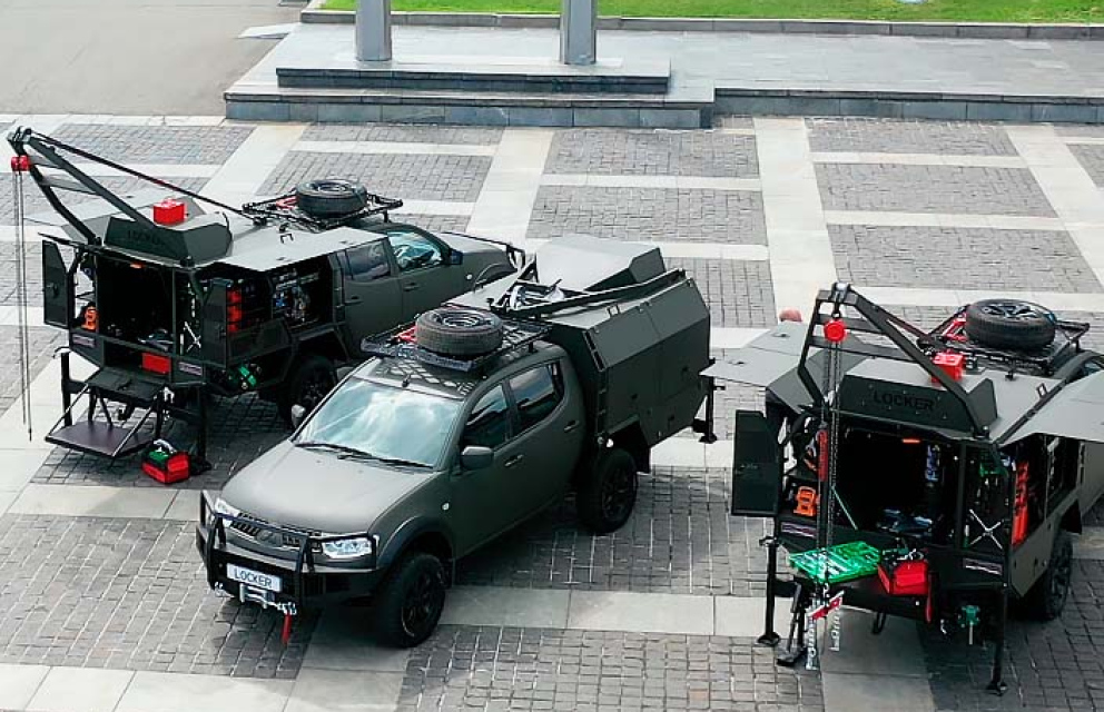 Дивитись фото Три мобільні майстерні Locker відправились служити 3-ій бригаді оперативного призначення НГУ
