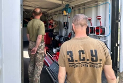 Ще більше фото Передали вантажний мобільний шиномонтажний комплекс Big-Locker для 214-го окремого спеціального батальйону OPFOR