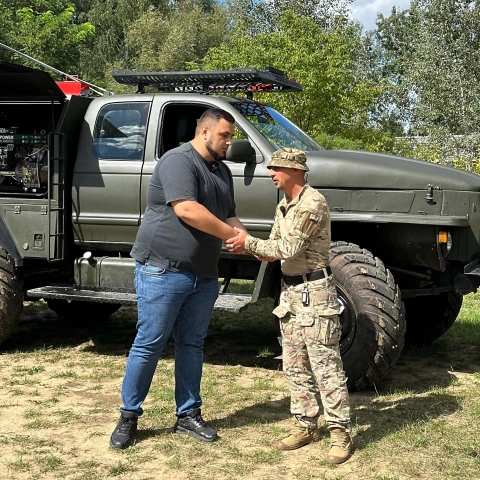 Ще більше фото Переобладнання пікапу в мобільну майстерню для 57-ої окремої мотопіхотної бригади