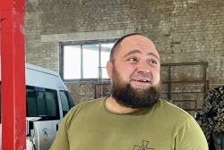 Ще більше фото Автомобільний підйомник для 130-го окремого батальйону 241-ої бригади ТРО вже встановлений