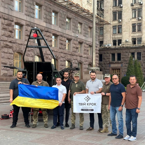 Ще більше фото Мобільна майстерня Locker для ремонту техніки для сектору оборони міста Києва №1
