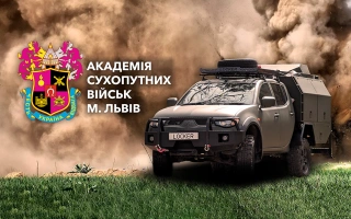 Дивитись фото Переобладнання пікапу в майстерню Locker для Національної академії сухопутних військ