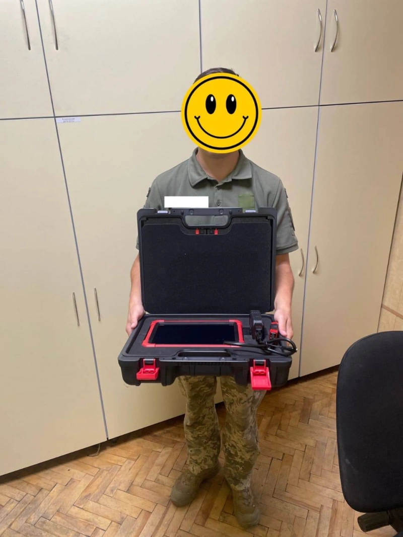 Фото до проекту Automotive multi-make scanner for the Central Research Institute of the Armed Forces 2