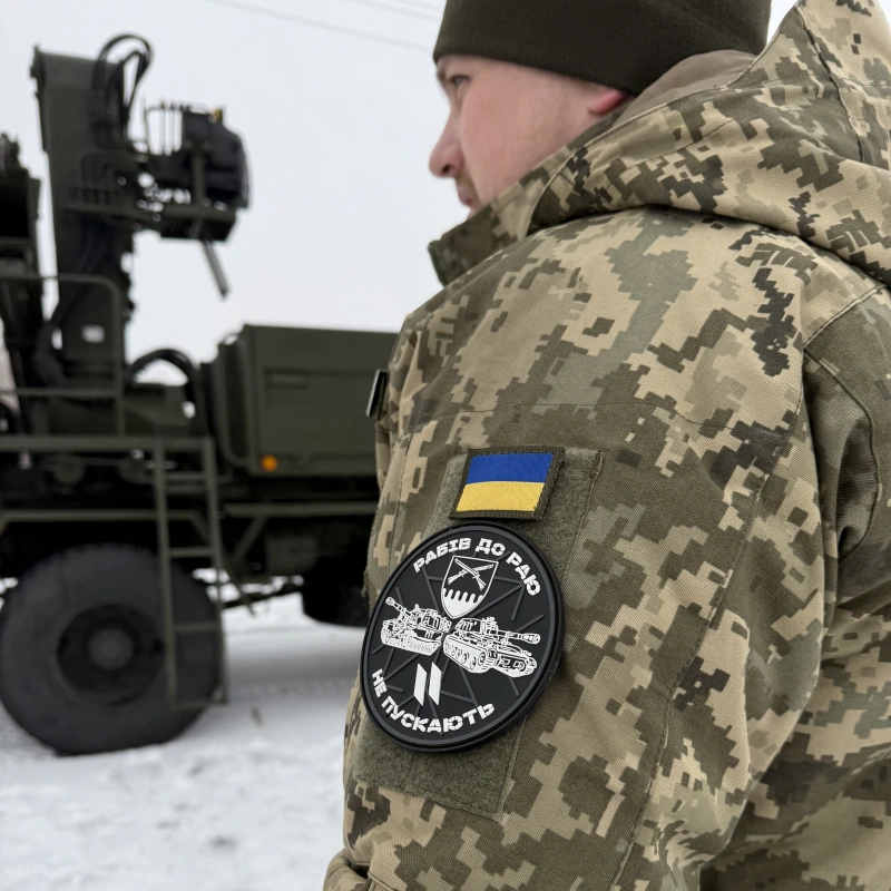 Фото до проекту DAF truck with manipulator for 92 Separate Assault Brigade Ivan Sirko 4