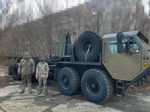 Ще більше фото Дві мультиліфт платформи під контейнер для спецпідрозділу Kraken