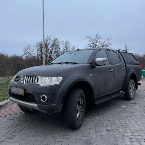 Ще більше фото Пікап для виконання бойових завдань для спецпідрозділу Kraken