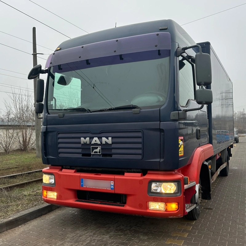 Фото до проекту MAN truck for the 66th mobile military hospital 2