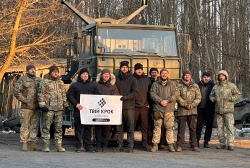 Ще більше фото Вантажівка з мультиліфт передана 63-ій ОМБр