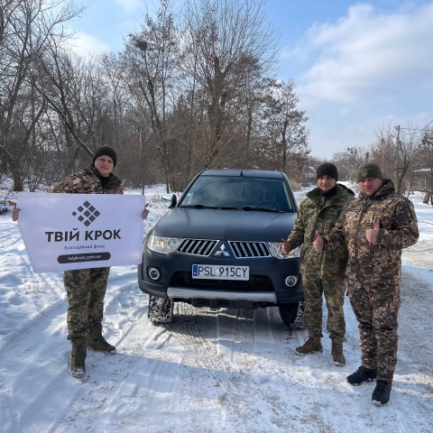 Ще більше фото Повнопривідний пікап для 92 ОШБр ім. Івана Сірка