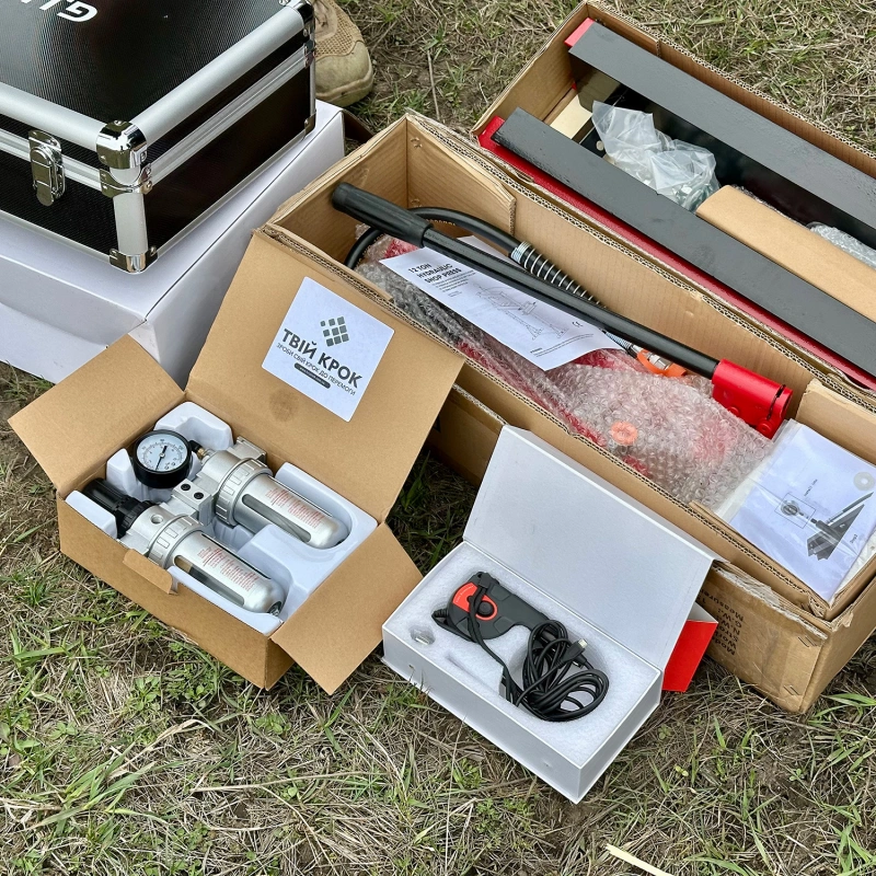 Фото до проекту Equipment for a mobile military hospital 3