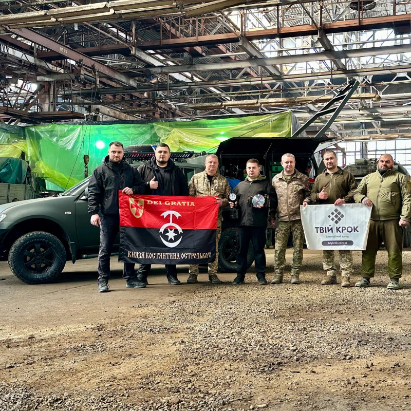 Фото до проекту Locker mobile workshop for repairing equipment for 30 OMBr named after Konstantin Ostrozhsky 2