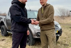 Ще більше фото Передано на передову для 188-го командно-розвідувального центру