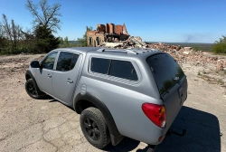 Ще більше фото Передали підготовлену повнопривідну машину для 119-ої бригади ТрО!
