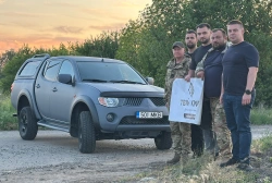 Ще більше фото Пікап для 141-ої окремої піхотної бригади ЗСУ — передано
