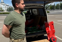 Ще більше фото Інструменти та обладнання вже у воїнів 100-ої ОМБр