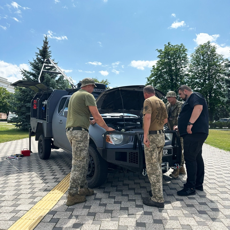 Фото до проекту Мобільна майстерня Locker для 93-ої окремої механізованої бригади «Холодний Яр» 2
