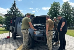 More photos Передали мобільну майстерню Locker для 93-ої ОМБр «Холодний Яр»