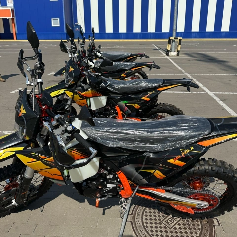 More photos Enduro motorcycles for the 95th separate airborne assault brigade of the Armed Forces of Ukraine