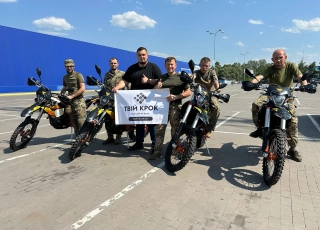 See photo Ендуро-мотоцикли для 95-ої окремої десантно-штурмової бригади ЗСУ