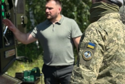 Ще більше фото Передали мобільну майстерню Locker для підрозділів Сил спеціальних операцій ЗСУ!