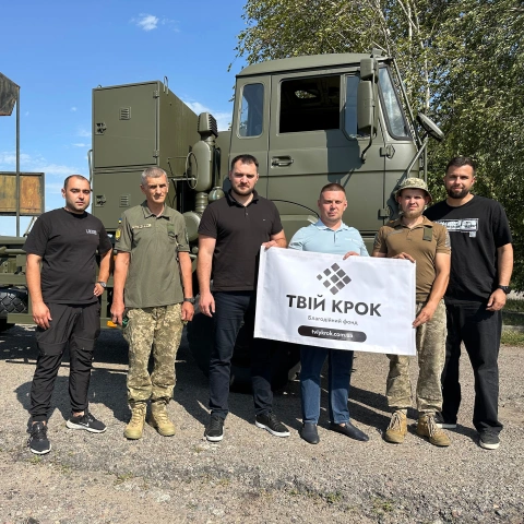 Ще більше фото Вантажівка DAF з системою мультиліфт для 475-го окремого штурмового батальйону "CODE 9.2"