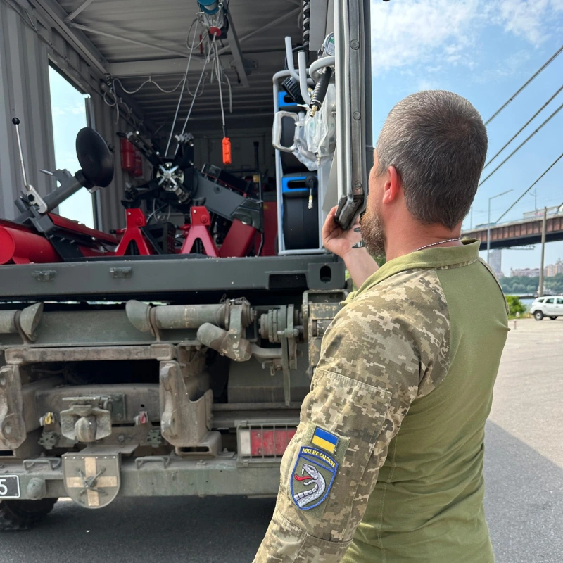Фото до проекту Tools and equipment for the 61st Separate Mechanized Steppe Brigade 5
