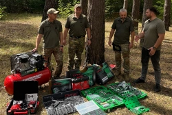 Ще більше фото Інструменти та обладнання вже у 25-го окремого штурмового батальйону