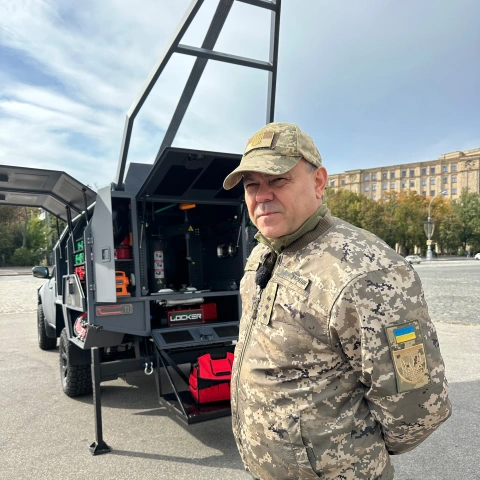 Ще більше фото Мобільна майстерня Locker для 127-ої окремої бригади територіальної оборони