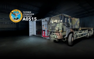 Дивитись фото Комплекс ремонтних майстерень Locker на базі вантажівки DAF для Головного управління розвідки
