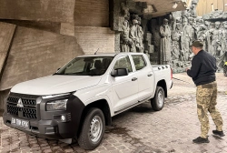 Ще більше фото Повнопривідний новий пікап L200 для 141-ї ОМБр вже у воїнів!