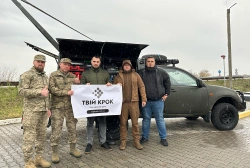 Ще більше фото Передано мобільну майстерню Locker для 411-го полку «Яструби»