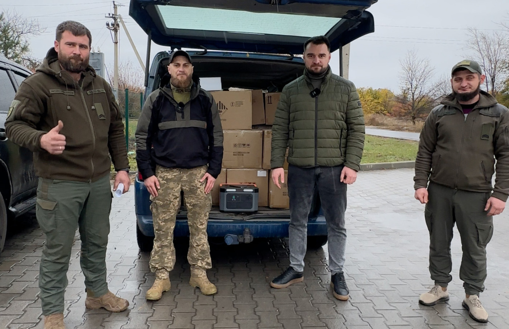 Дивитись фото 28 портативних зарядних станцій для пілотів батальйону «Жнець» 23 ОМБр