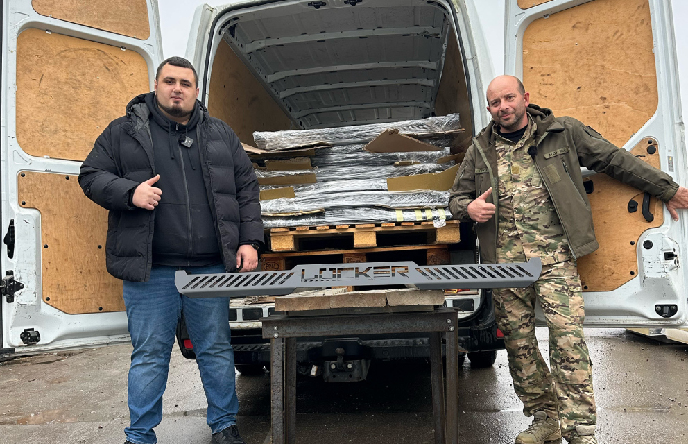 Дивитись фото Передано 23 посилені автомобільні багажники для спецпідрозділу Аратта