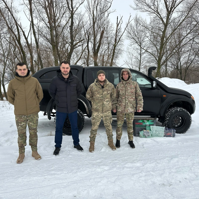 Фото до проекту Повнопривідний пікап та інструменти для радіотехнічного батальйону ЗСУ 2