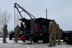 Ще більше фото Передано комплекси ремонтних майстерень Locker для Сил спеціальних операцій ЗСУ