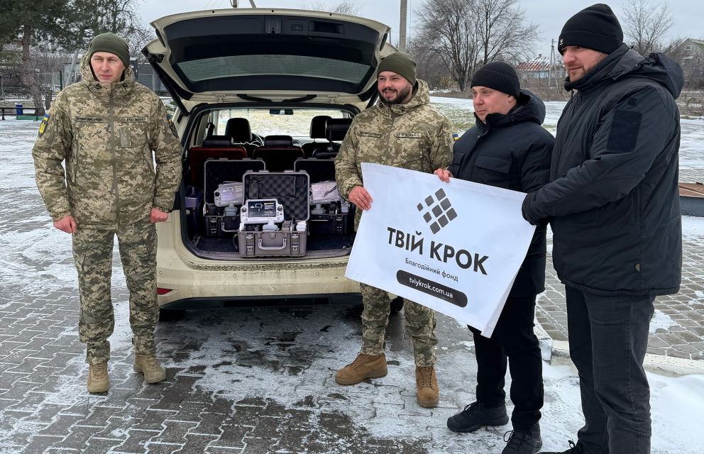 Дивитись фото Передано нові дрони DJI Matrice 4T для 225-го окремого штурмового полку